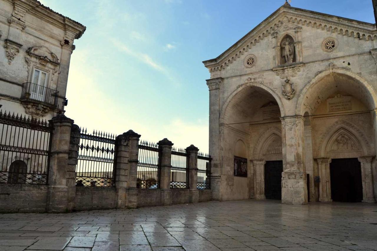 לינה וארוחת בוקר מנפרדוניה Relais Del Corso מראה חיצוני תמונה