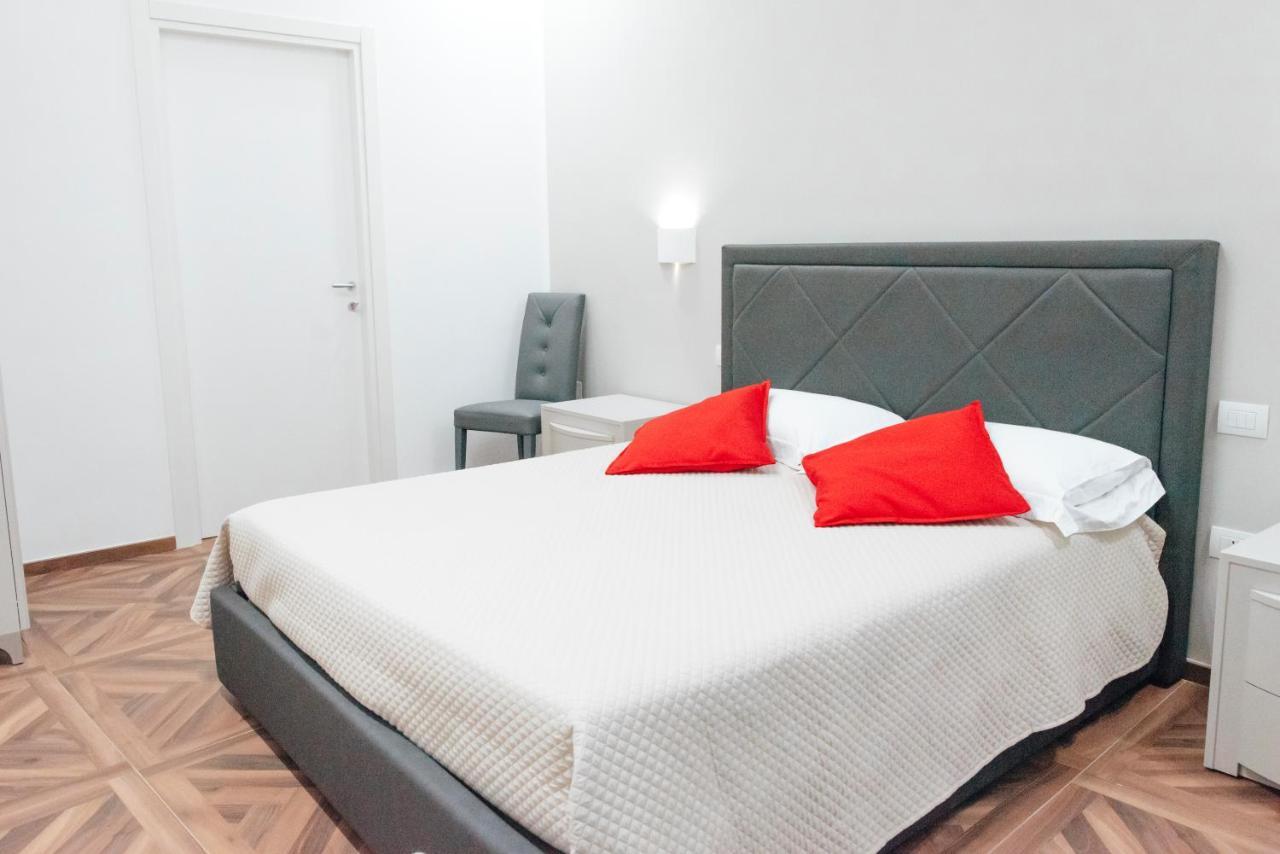 לינה וארוחת בוקר מנפרדוניה Relais Del Corso מראה חיצוני תמונה