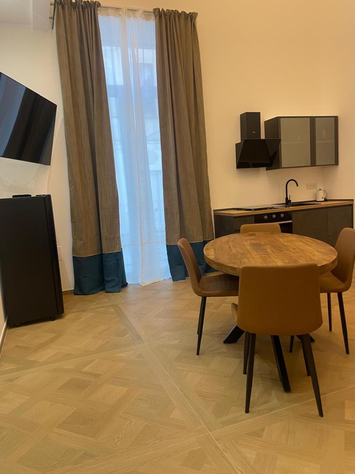 לינה וארוחת בוקר מנפרדוניה Relais Del Corso מראה חיצוני תמונה