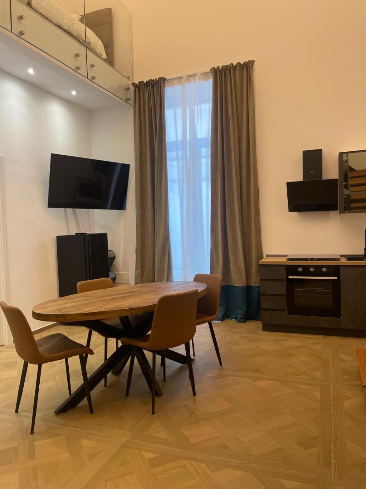לינה וארוחת בוקר מנפרדוניה Relais Del Corso מראה חיצוני תמונה
